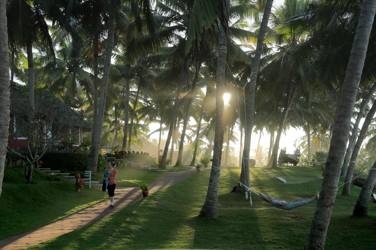 Soma Manaltheeram Ayurveda Beachvillage Kovalam Luaran gambar