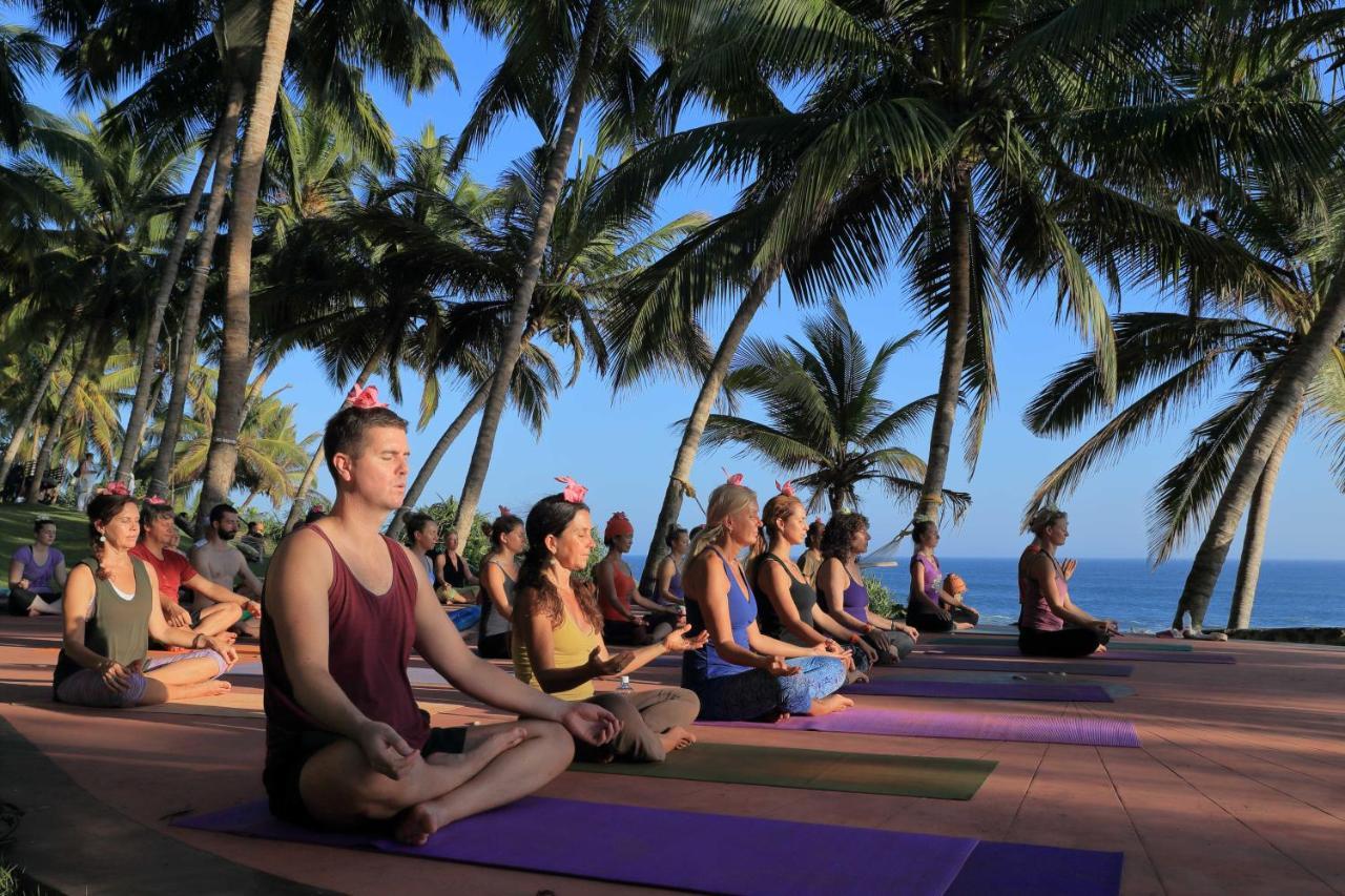 Soma Manaltheeram Ayurveda Beachvillage Kovalam Luaran gambar