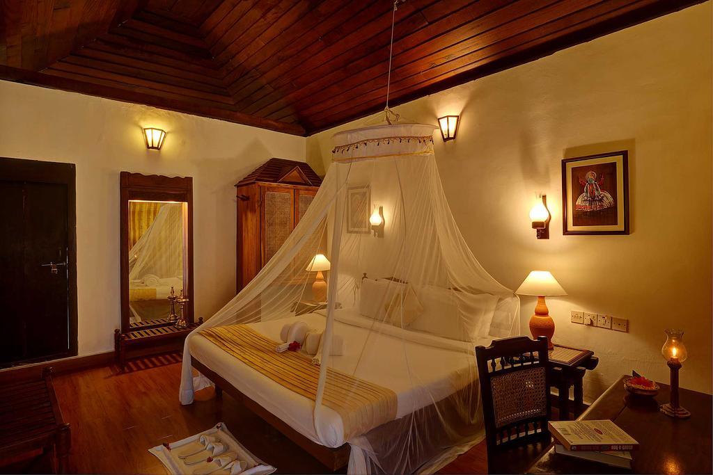 Soma Manaltheeram Ayurveda Beachvillage Kovalam Luaran gambar