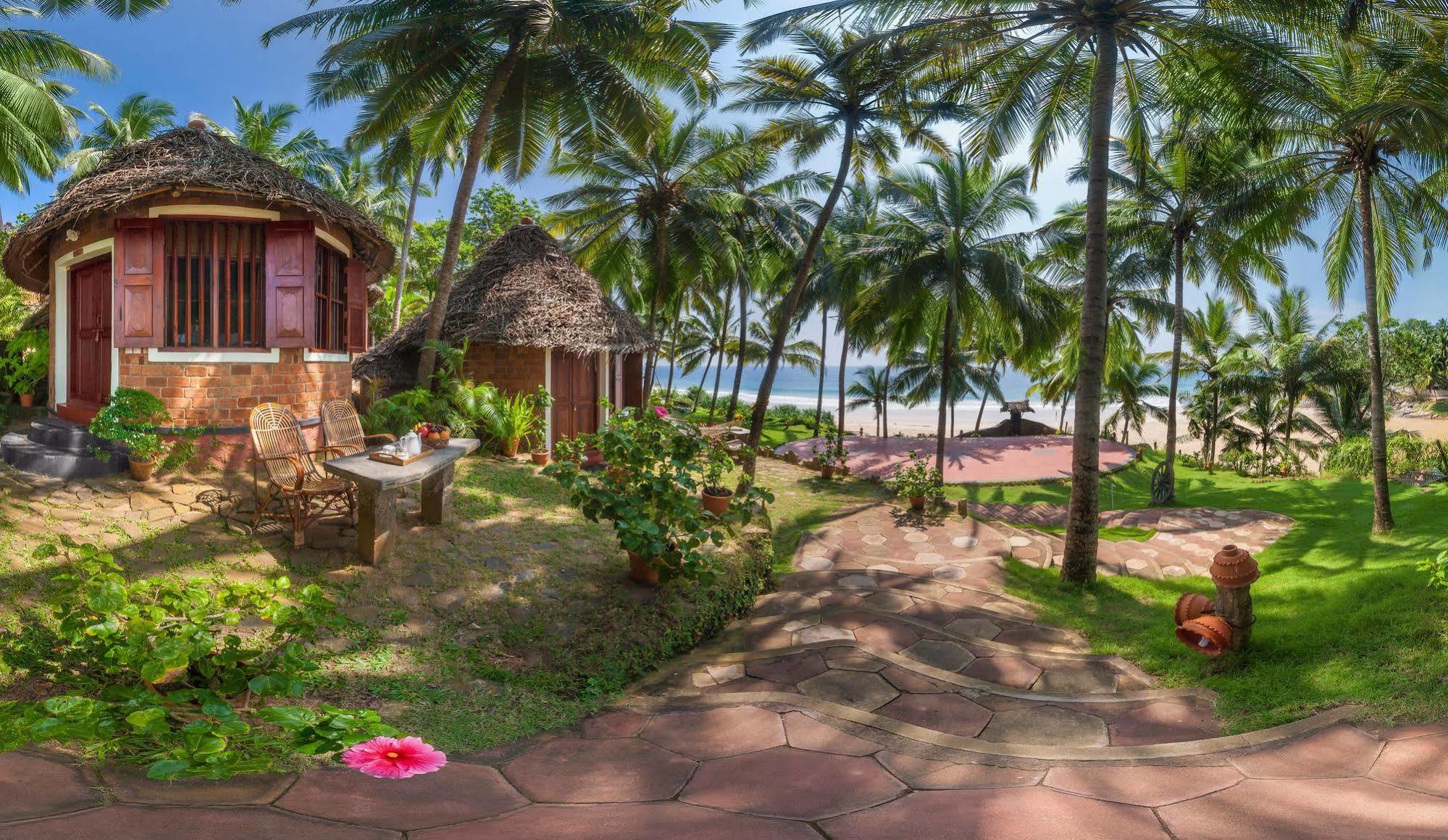 Soma Manaltheeram Ayurveda Beachvillage Kovalam Luaran gambar