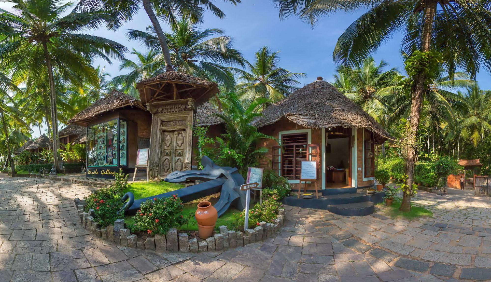 Soma Manaltheeram Ayurveda Beachvillage Kovalam Luaran gambar
