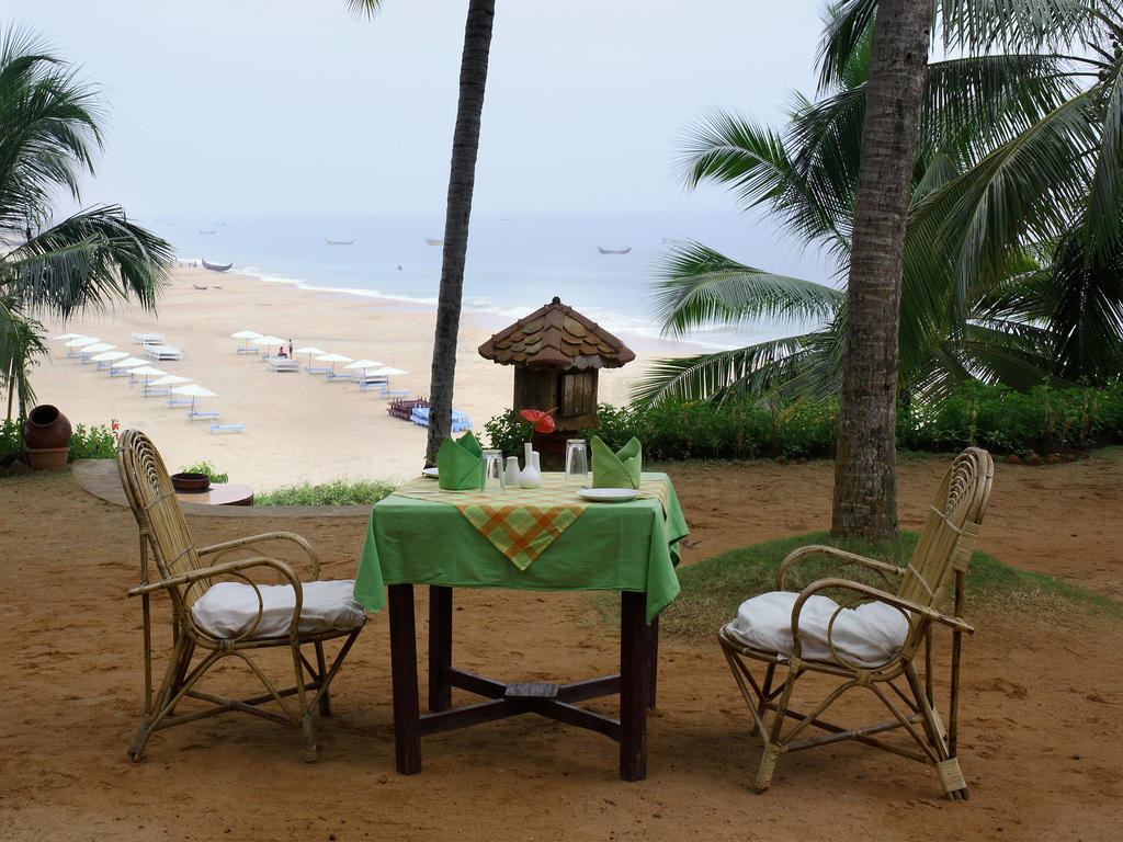 Soma Manaltheeram Ayurveda Beachvillage Kovalam Luaran gambar
